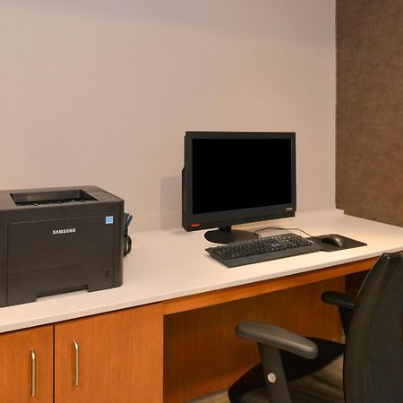 Springhill Suites Durham Chapel Hill Kültér fotó